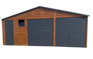 Garaż blaszany o wymiarach 8x6m w kolorze antracyt z dwiema bramami przesuwnymi , oknem oraz drzwiami